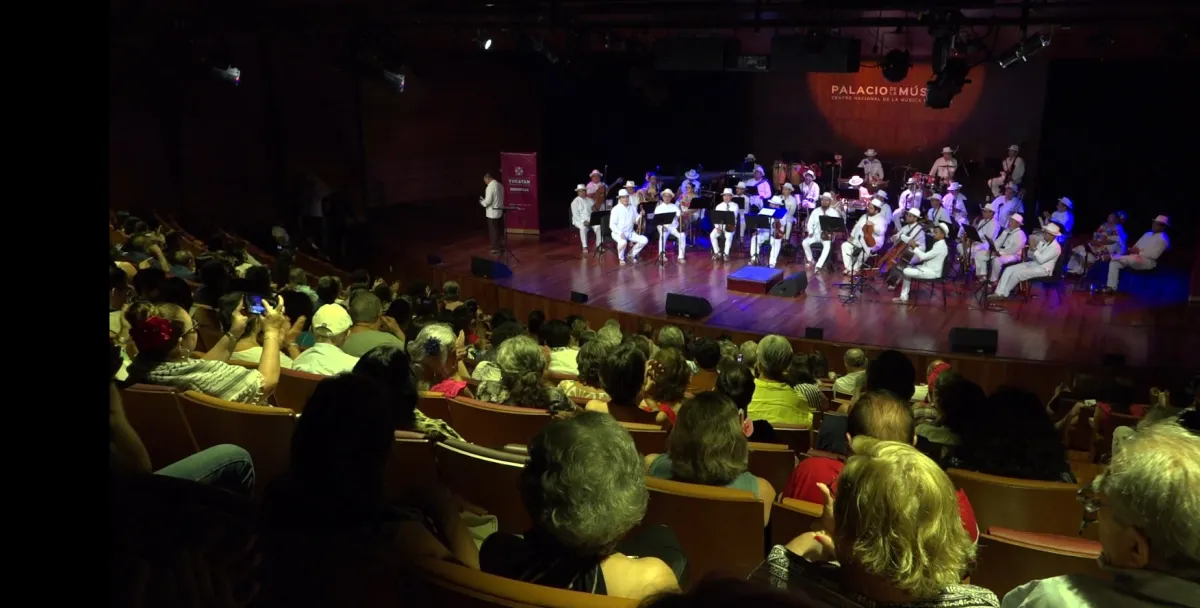 Orquesta Típica Yukalpetén celebra 84 años 