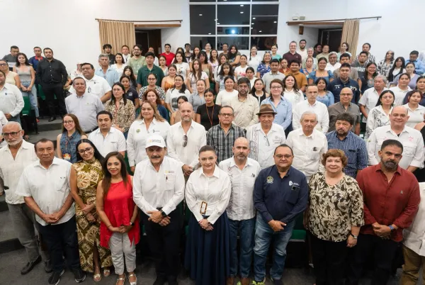 Celebra el CICY el 20 aniversario del Laboratorio GeMBio, referente en sanidad vegetal