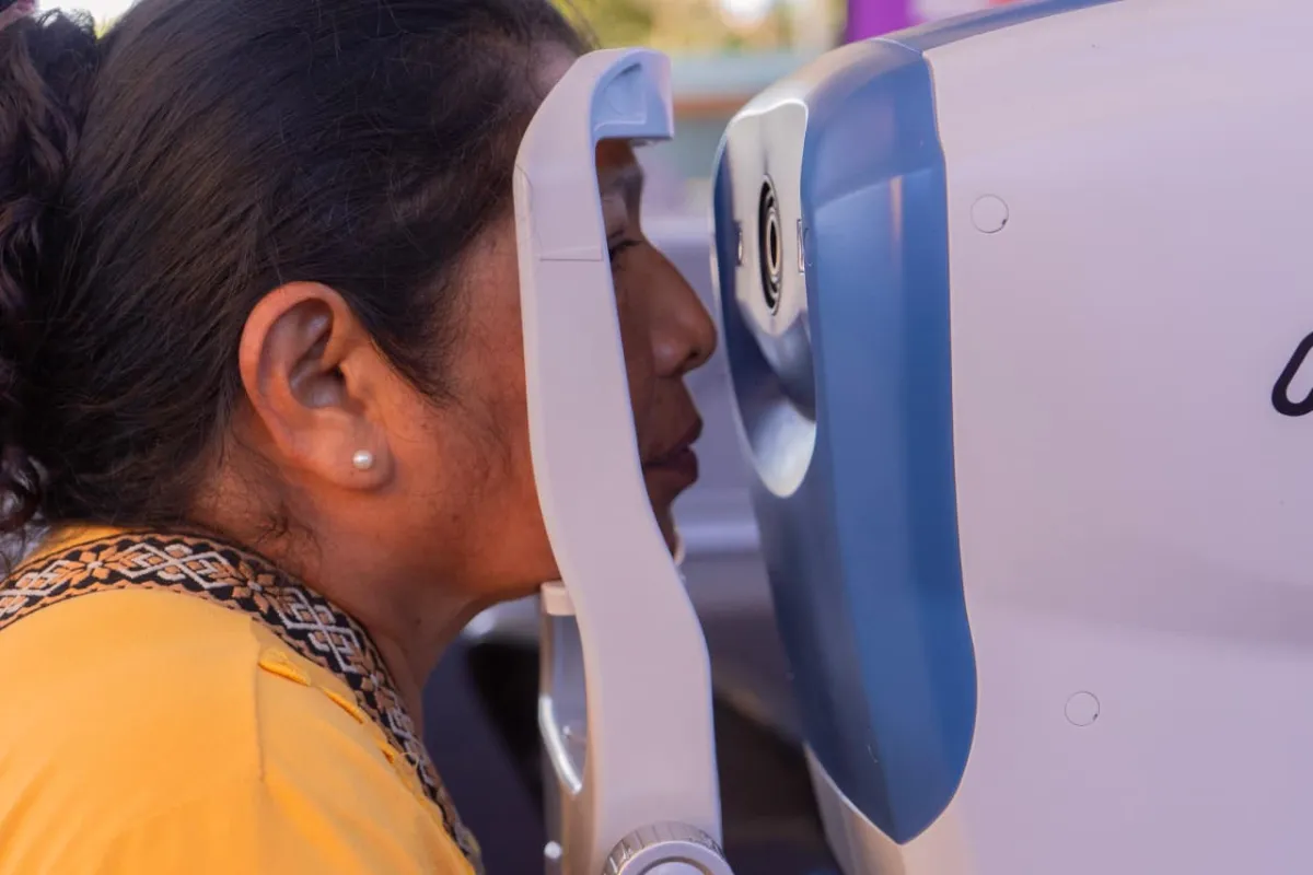 Beneficencia Pública y DIF Yucatán entregaron lentes de armazón