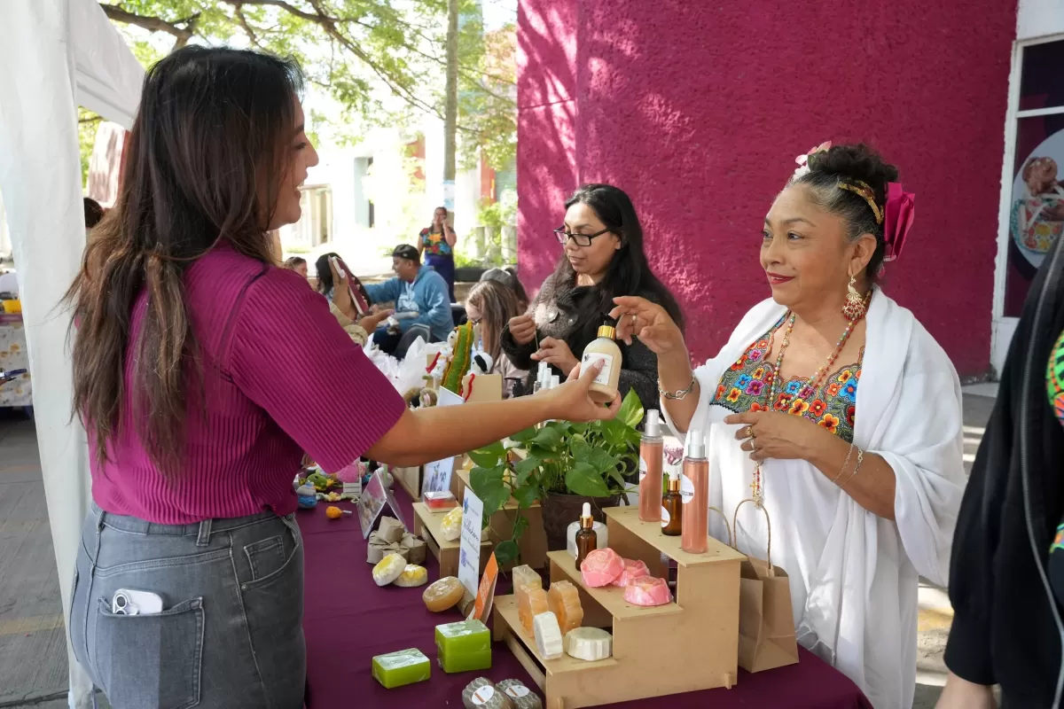 Primera Feria Artesanal por los Derechos de las Mujeres del Mayab 2026.