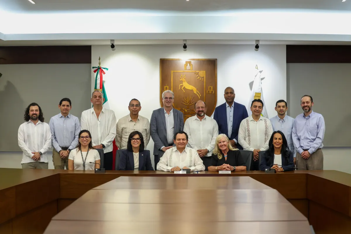 Gobierno de Yucatán fortalece alianza con navieras para impulsar Progreso, generar empleos y aumentar derrama económica
