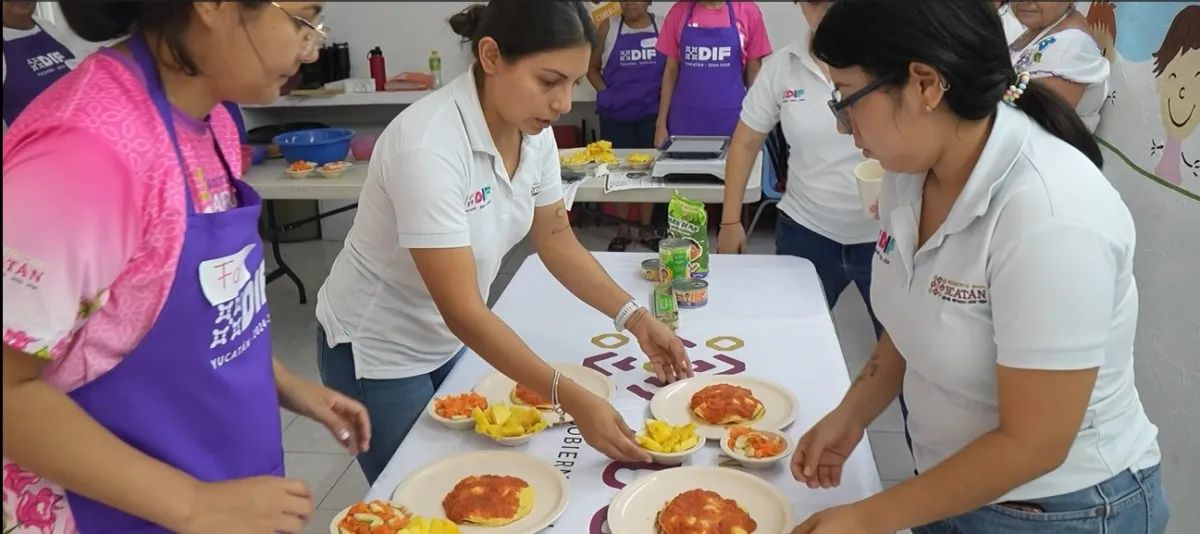 DIF Yucatán capacita a cocineras voluntarias en alimentación saludable e higiene