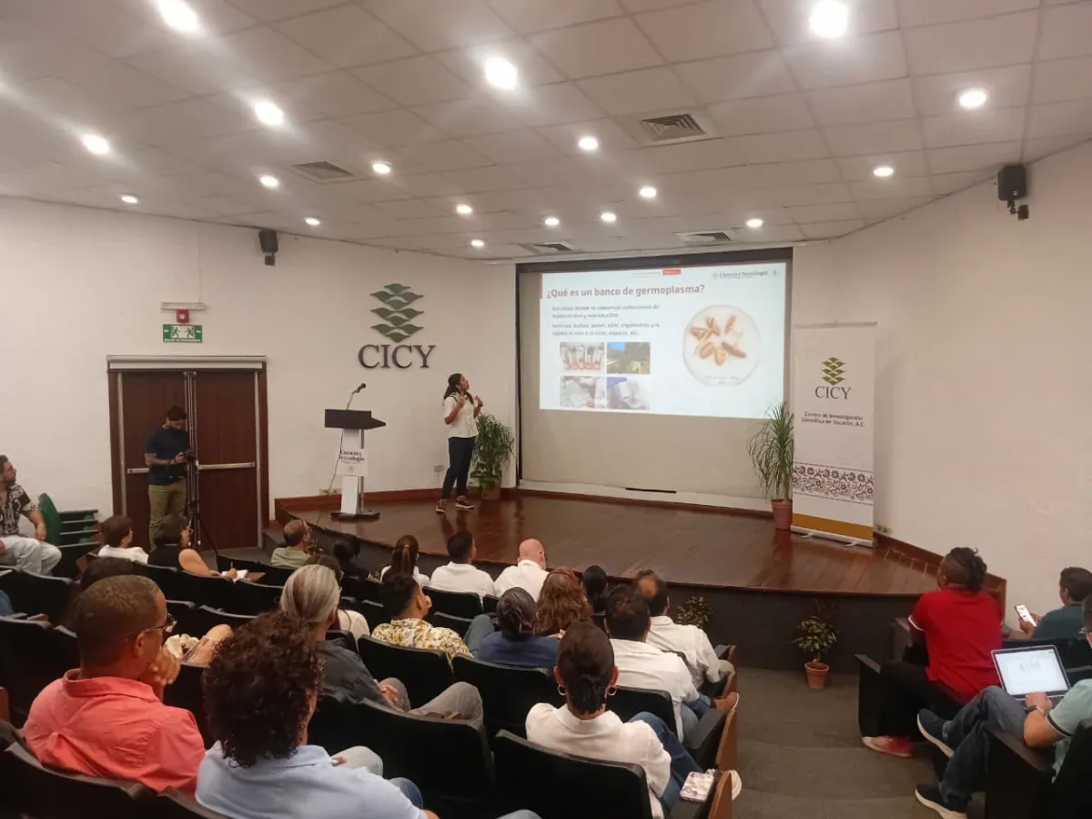 CICY realiza el 1er. Simposium “Conociendo el GermoLab”.